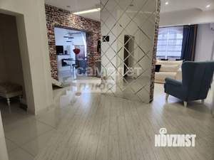 3-к квартира, вторичка, 130м2, 6/6 этаж