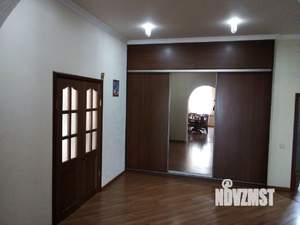 3-к квартира, вторичка, 137м2, 2/2 этаж