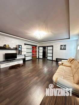 3-к квартира, вторичка, 139м2, 2/11 этаж