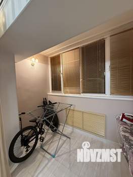 4-к квартира, вторичка, 95м2, 1/9 этаж