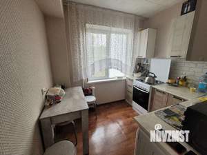 4-к квартира, вторичка, 61м2, 3/5 этаж