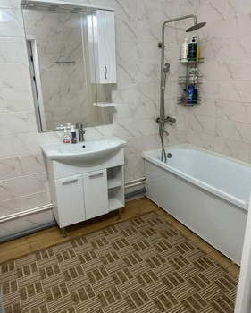 2-к квартира, вторичка, 80м2, 5/10 этаж