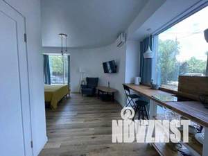 4-к квартира, вторичка, 130м2, 1/9 этаж