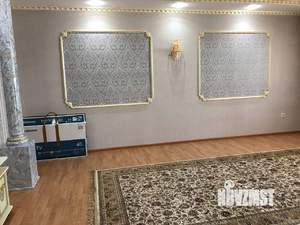 3-к квартира, вторичка, 106м2, 6/9 этаж