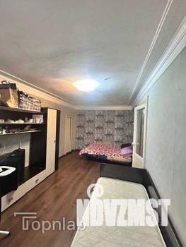 1-к квартира, вторичка, 35м2, 3/3 этаж