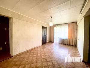 3-к квартира, вторичка, 58м2, 3/5 этаж