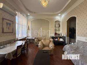 4-к квартира, вторичка, 90м2, 2/2 этаж