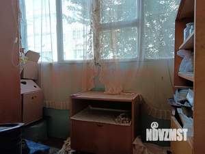 3-к квартира, вторичка, 58м2, 2/5 этаж