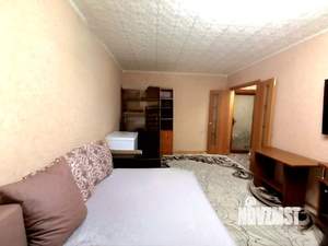 2-к квартира, вторичка, 53м2, 1/9 этаж