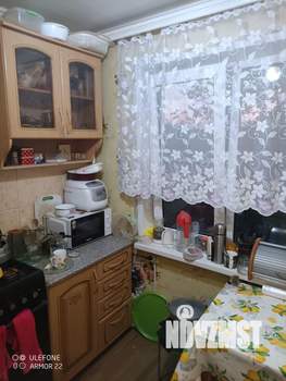 2-к квартира, вторичка, 46м2, 3/5 этаж