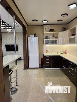 3-к квартира, вторичка, 72м2, 9/9 этаж