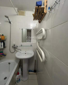 4-к квартира, вторичка, 58м2, 2/5 этаж