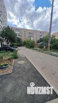 3-к квартира, вторичка, 58м2, 8/9 этаж