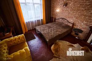 2-к квартира, вторичка, 100м2, 3/3 этаж