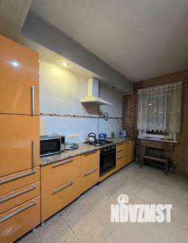 3-к квартира, вторичка, 64м2, 1/9 этаж