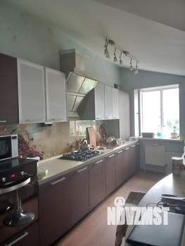 5-к квартира, вторичка, 245м2, 6/6 этаж