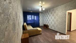 2-к квартира, вторичка, 65м2, 1/9 этаж