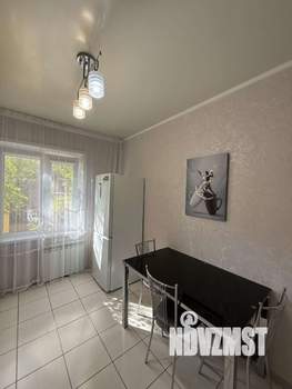 2-к квартира, вторичка, 72м2, 1/9 этаж