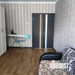 2-к квартира, вторичка, 58м2, 1/5 этаж