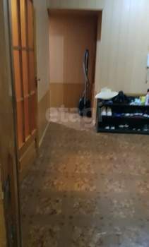 3-к квартира, вторичка, 65м2, 1/9 этаж