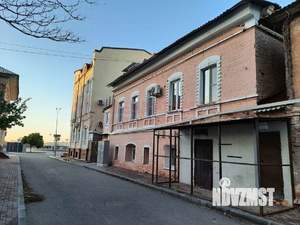 4-к квартира, вторичка, 99м2, 2/2 этаж