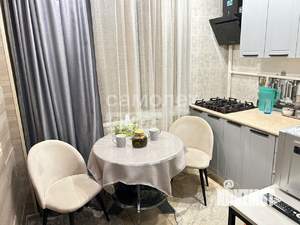 2-к квартира, вторичка, 49м2, 1/5 этаж