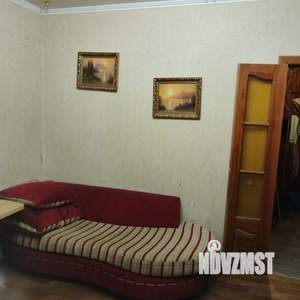 3-к квартира, вторичка, 60м2, 1/2 этаж