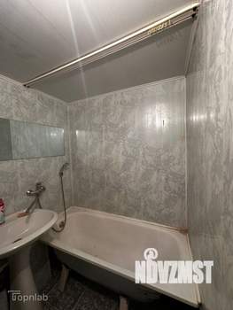 2-к квартира, вторичка, 49м2, 8/9 этаж