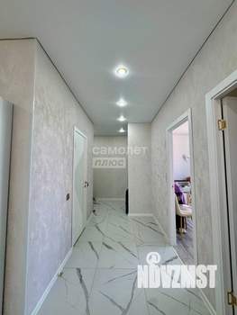 2-к квартира, вторичка, 57м2, 9/18 этаж