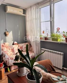 2-к квартира, вторичка, 55м2, 8/9 этаж
