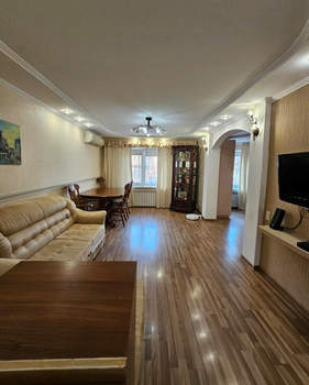 3-к квартира, вторичка, 68м2, 1/4 этаж