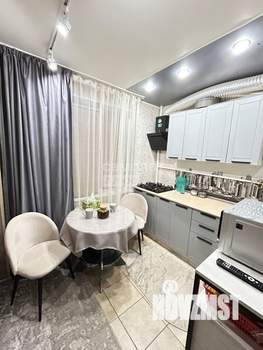 2-к квартира, вторичка, 49м2, 1/5 этаж